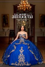 Vestido de Quinces Azul Rey con Encaje Oro de Gala - Almudena Boutique -  Ropa para mujer, Vestidos cortos, de noche y para novias