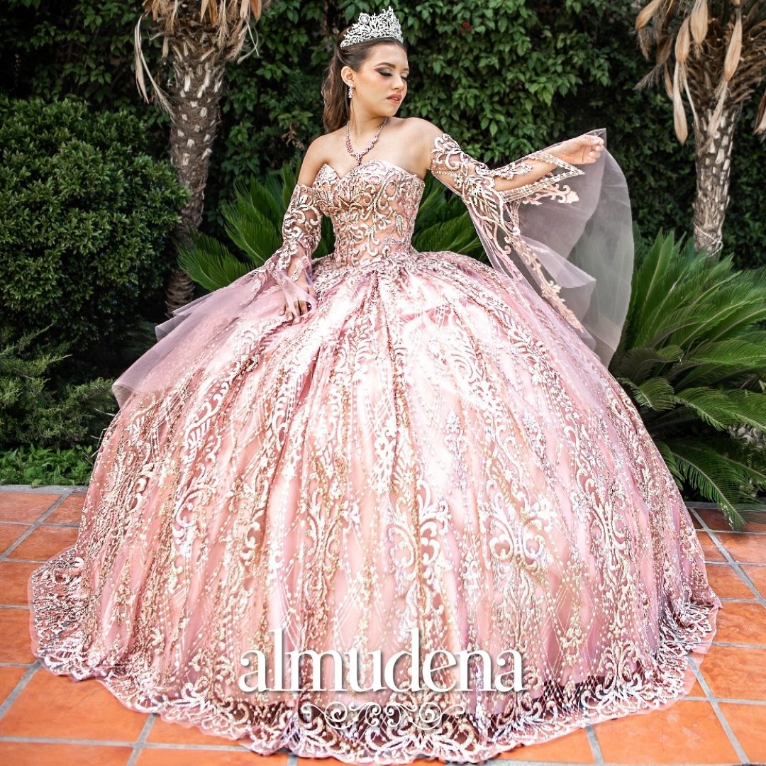 Vestido de 15 Rosegold Quinceañera Brillante - Almudena Boutique